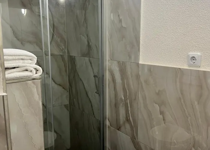 Rheinbruecke Living * Herten (Baden-Wurttemberg)