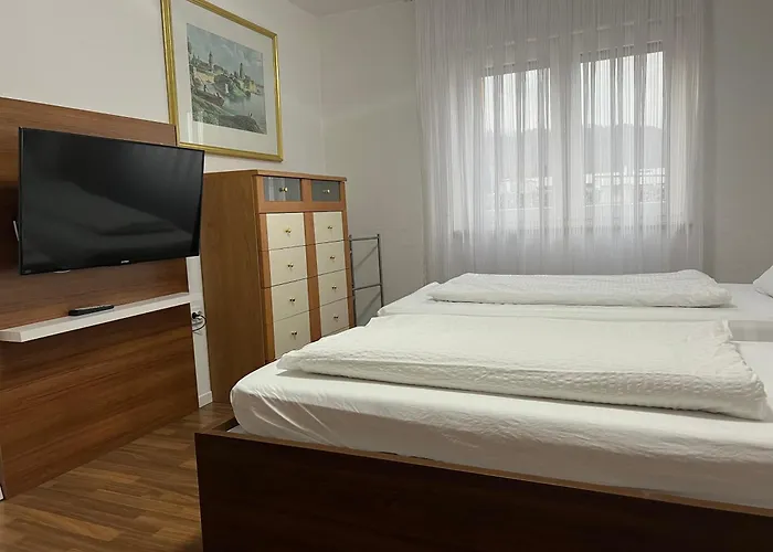 Rheinbruecke Living *